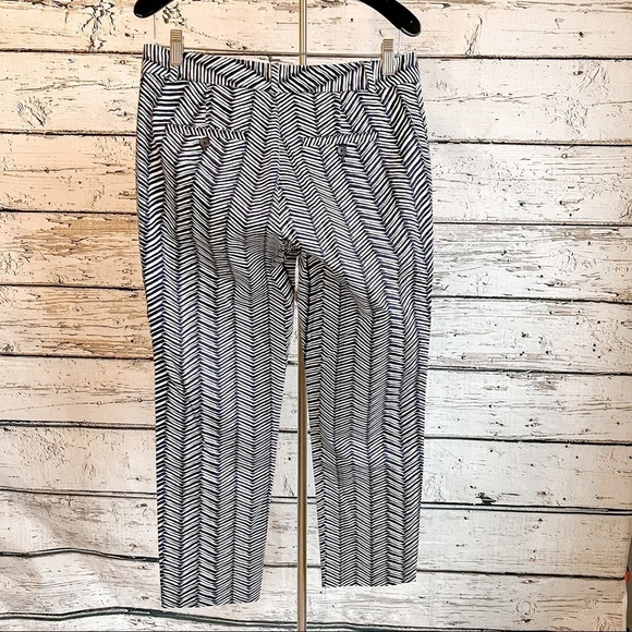 Banana Republic navy and white Avery pants - Picture 3 of 5